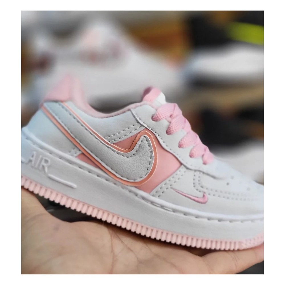 Nike Air Force - Cor 17